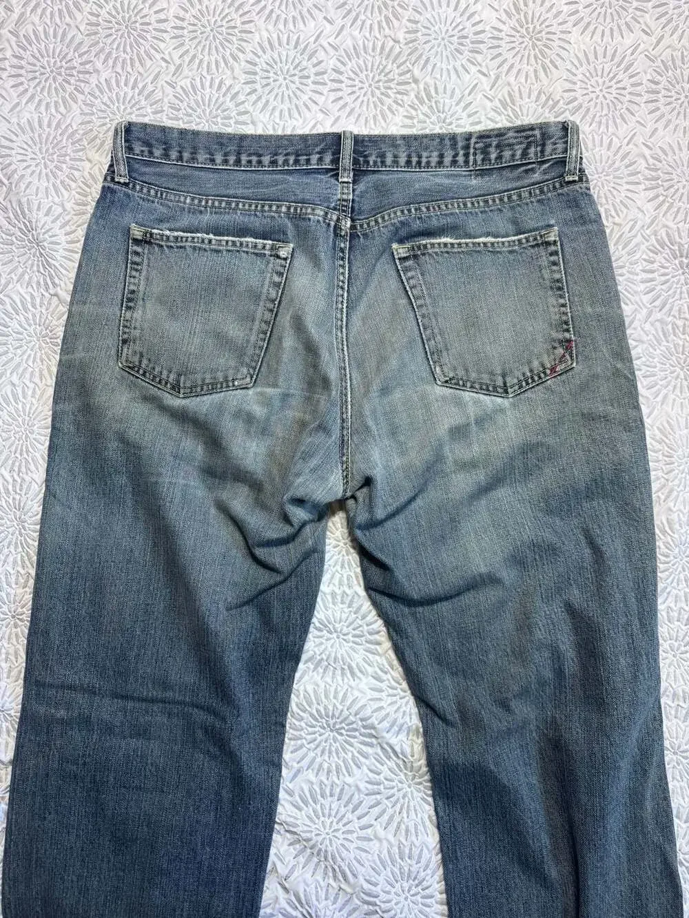 Banana Republic Relaxed Fit Distressed Medium Wash Denim Jeans Men's 35x34
